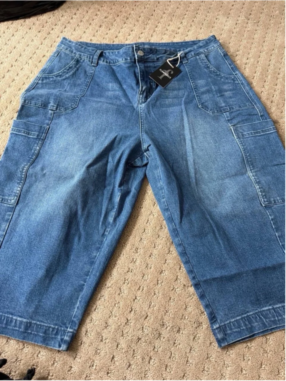 Flamingals Barrel Leg Mid Waist Capri Jeans for Women Wash Pocket Side Cargo M